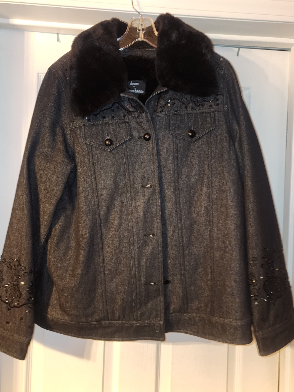 dennis basso Black Embellished Denim Jacket with Faux-Fur Collar